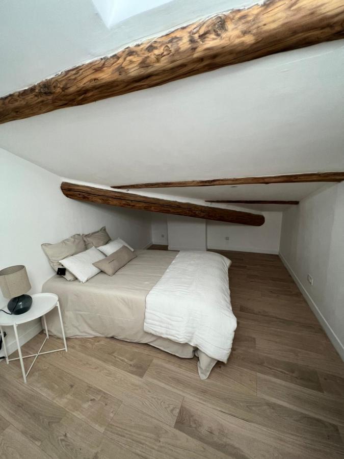 L'Escapade Nimoise Appartement Nîmes Buitenkant foto